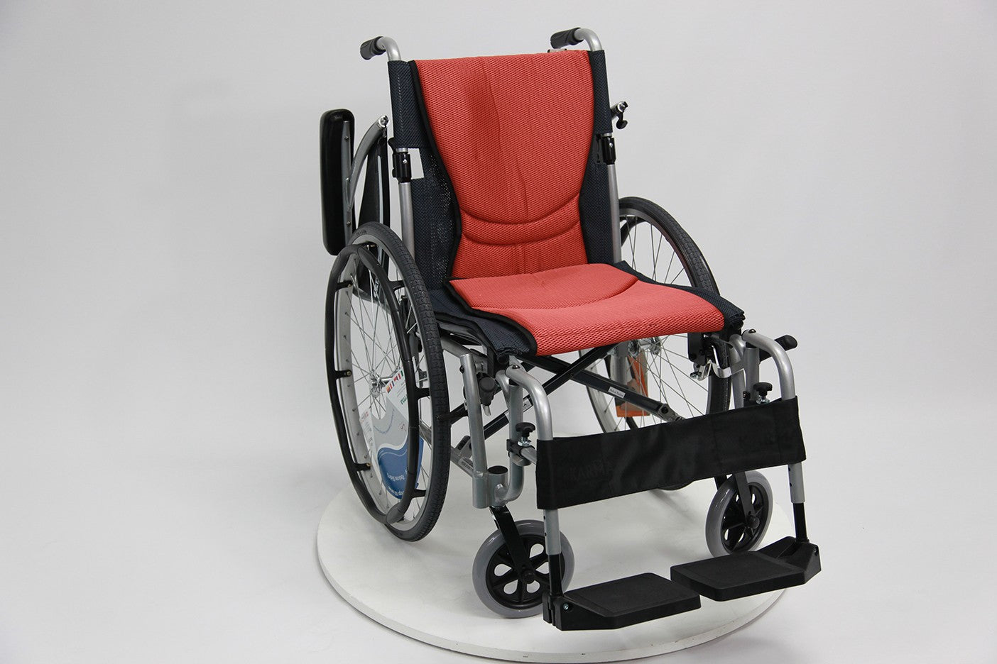 Karman S-ERGO 125 – 25 lbs Ultralight Flip Back Premium Wheelchair