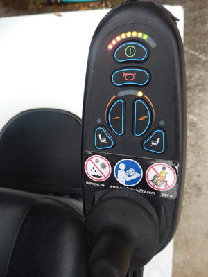 Pride Jazzy 1450  Bariatric Powerchair