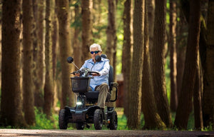 Pride Pursuit 2 Heavy Duty 4 Wheel Mobility Scooter - 400 lb. Capacity