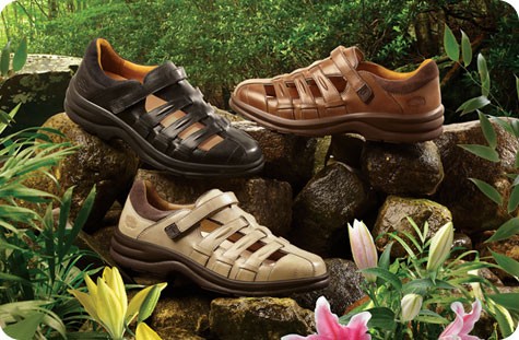 Dr. Comfort Women's Breeze Diabetic Shoes - Light Gold