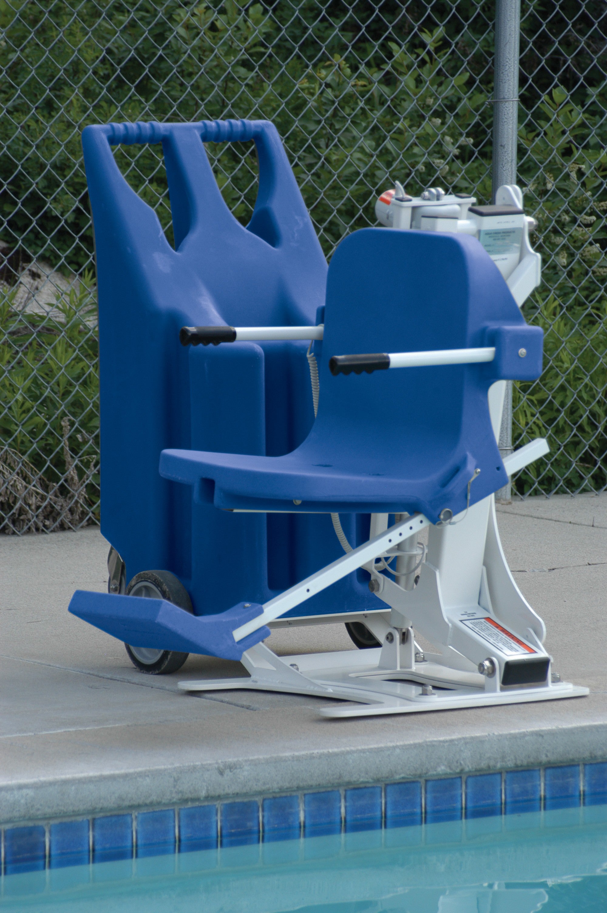 Aqua Creek Portable Pro Pool Lift